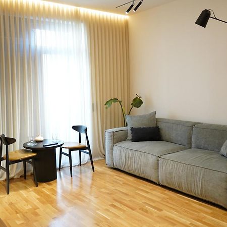 Apartamento Urban Chill Tirana Exterior foto